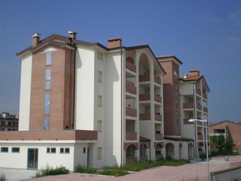 Residence Cleo Llido Degli Estensi Bagian luar foto