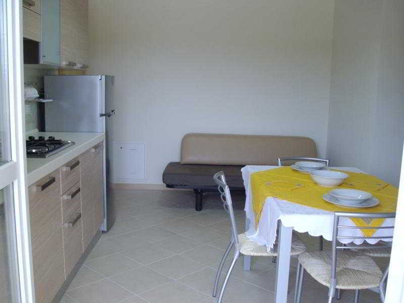 Residence Cleo Llido Degli Estensi Bagian luar foto